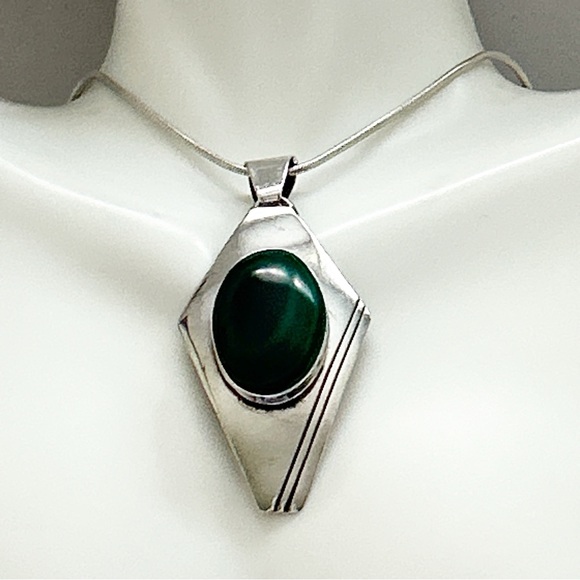 Vintage Tom Sam Navajo Malachite Sterling Silver Necklace